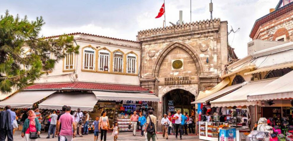 Spice Bazaar &amp; Grand Bazaar, Istanbul, Turkey
